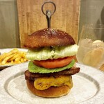 No.18 - 自家製ベーコンチーズバーガー