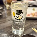 博多中洲 ぢどり屋 - 【麦ソレ】麦焼酎のソーダ＆レモンなのねww