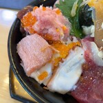 ダイニングまさ坊 - 大漁丼　アップ