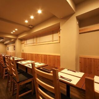 「ヒル薬膳・ヨル貝割烹」昼と夜とで形態が変わる面白いお店です