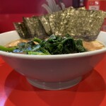 横浜家系ラーメン 黄金家 - 器