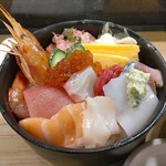 御旦孤 - 昼の海鮮丼