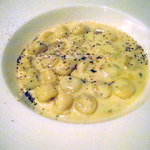 ビランチャ - ニョッキ。クルミ入りゴルゴンゾーラソース