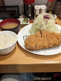 とんかつ かつ壱 - 上ロースカツ定食