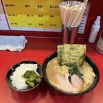 らーめん 谷瀬家 - らーめん¥850※ライスサービス、お代わり無料