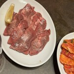 焼肉レストラン 米内 - 