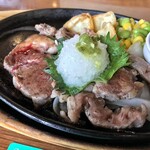 ステーキのどん - 和風牛ロース切り落としランチ(Wワサビ)120g¥1078内