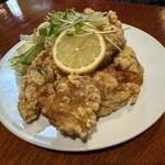 庄家 - からあげジューシーで美味しい