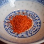 神戸元町別館 牡丹園 - 海老の天ぷらは七味塩で食べる