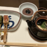 Ume No Hana - 春の生麩田楽　蕗の薹味噌　桜味噌　蛤の土瓶蒸し