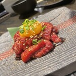 炭火焼ホルモンぐう - THEユッケ