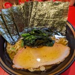 横浜家系総本山 吉村家直系店 ラーメン内田家 - 