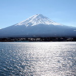 LYON - 世界遺産富士山と河口湖