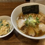 麺処 びぎ屋 - 