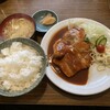食堂 ゝ月