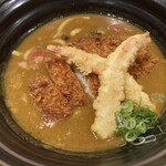 北新地本通り つるとんたん 琴しょう楼  - カレー三昧のおうどん（アップ）