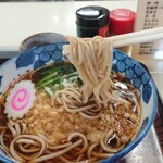 Ginneko - 柔らか過ぎてコシ何処に？温かいたぬき蕎麦、小かつ丼セット 850円