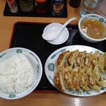 Hidakaya - Ｗ餃子定食