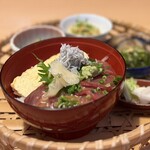 石利喜 - 本日は漬けマグロ丼