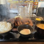 Butaya Shokudou - 温玉トンテキ定食 税込み980円