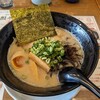 博多とんこつラーメン　しろひげ - とんこつ（全部のせ）　900円