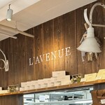 L'AVENUE - 