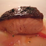 ザ ハウス オブ パシフィック - 魚料理アップ