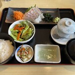 Maruyoshi Suisan - 鯛の刺身