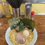 家系ラーメン まこと家 - 