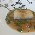 シェ・イノ - 舌平目のブレゼ，ロワイヤルソース