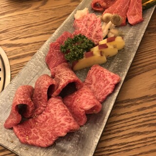 焼肉ラバー 焼肉 LAVA29 （ラバ29）のご予約 - 伏見/焼肉 | 食べログ