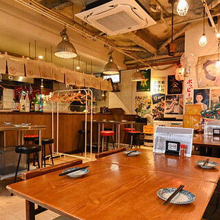 A neo-popular Izakaya (Japanese-style bar) that combines the nostalgia of a popular Izakaya (Japanese-style bar) with a modern atmosphere.