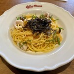 Jolly Pasta - エビとヤリイカのバジルクリーム