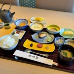 Kyou Kaiseki Gimmeisui - 和定食