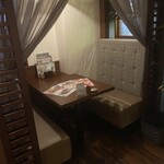 ラ・オハナ - こんな感じで　ゆったりできそうですわ！