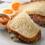 British roast beef sandwich [limited quantity]