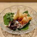 すしやのたい悟 - 赤貝・とり貝・青柳。ヒモ付きが嬉しい〜♥️