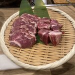 成吉思汗 なまら - 生ラムジンギスカンとなまら厚切り