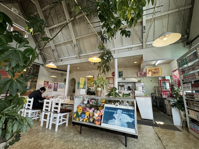 ヒコーキ 52 閉店】ビッグバーガー - 日向新富/パン | 食べログ