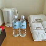 鉄板焼 銀明翠 - 水・タオル