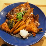 Sake Sakana Toyao - 鯛のあら炊き