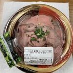 レッカービッセン - 自家製ローストビーフ丼 650円（税込）