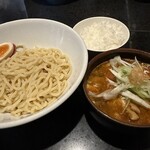 Mendokoro Hasumi - まぐろ豚骨辛つけ麺