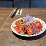 Prosciutto tomato salad