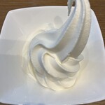 Buffe Dainingu Kurisutaru - ソフトクリーム