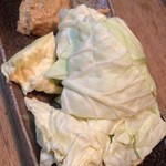 またぎや  - キャベツみそマヨペッパー 330円。