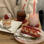 STRAWBERRY MANIA - 