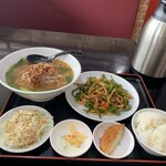 聚福順 - 【日替わりランチ】お・か・げ・さ・ま・で『満腹』になりましたε-(´∀｀; )