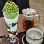 Ujien Kissako - 抹茶モンブランパフェと和烏龍茶♪
