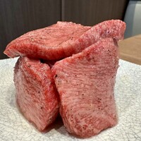 焼肉山水 虎ノ門ヒルズ店 - 生タンごっちゃ盛り
